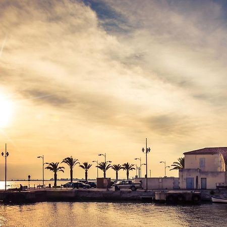 La Residence Vue Mer Les Pieds Dans L'Eau Le Grau-du-Roi Bagian luar foto