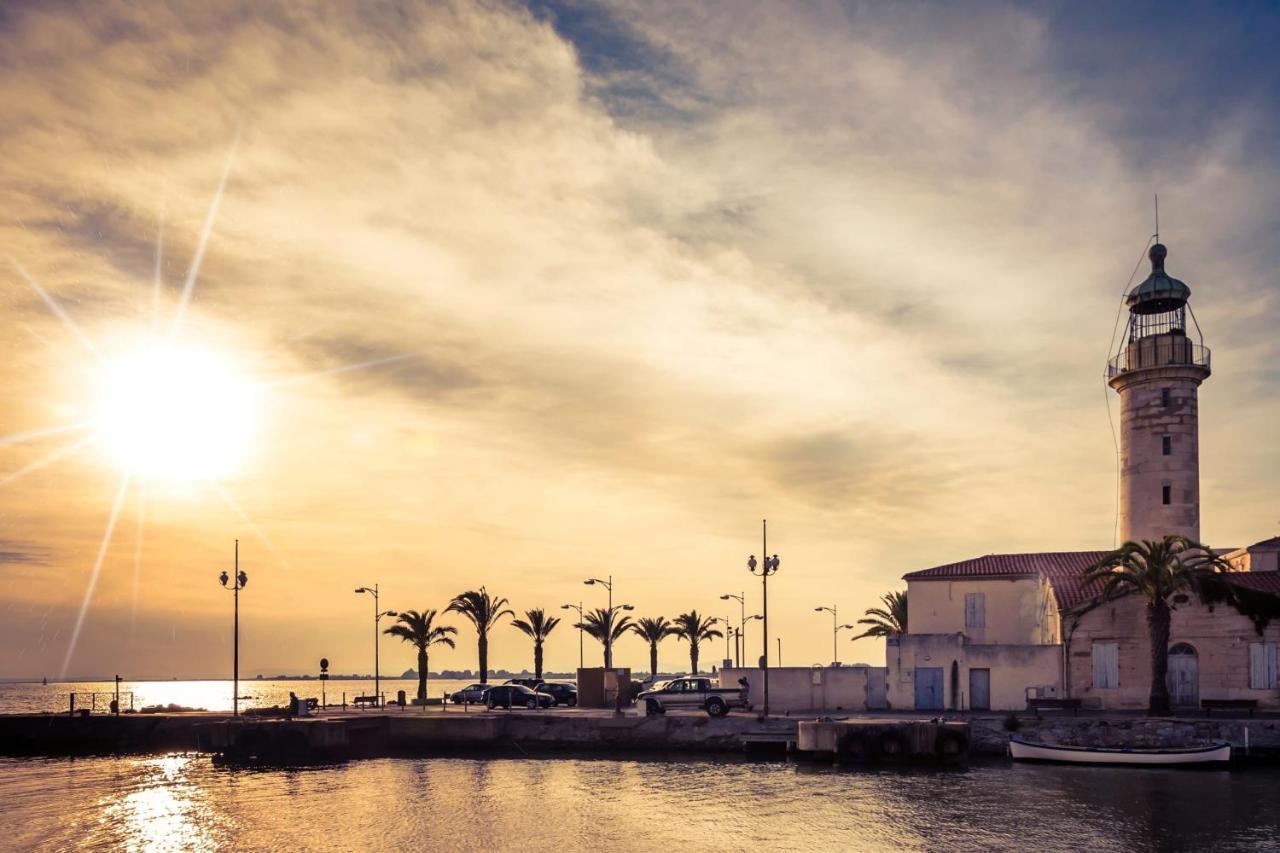 La Residence Vue Mer Les Pieds Dans L'Eau Le Grau-du-Roi Bagian luar foto